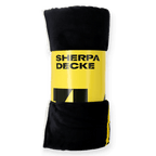 BVB Sherpa-Decke in schwarzgelb, zusammengerollt und verpackt, ideal für Fans von Borussia Dortmund.