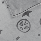 Gray BVB children's fleece blanket with the BVB 09 logo and a decorative star pattern, made of soft material for cozy fan moments.