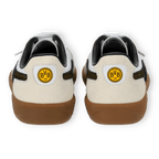 Rear view of the BVB Puma Palermo sneakers in white with a black-and-yellow BVB logo and a brown sole—perfect for BVB fans.