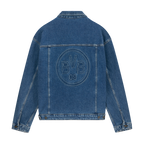 Vue de dos d'une veste en jean bleue BVB 09 ornée d'un grand logo BVB brodé au milieu du dos.
