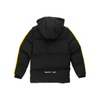 Vista trasera de la chaqueta de invierno del BVB para niños, en negro y amarillo, con capucha y rayas amarillas en las mangas, ideal para los días fríos.