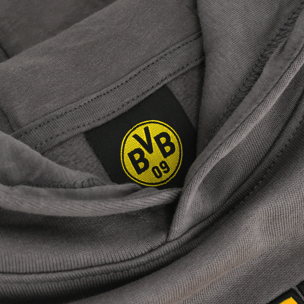 Sudadera con capucha del BVB para niños en color antracita, con el logotipo del BVB 09, tejido suave y capucha, ideal para los jóvenes aficionados.