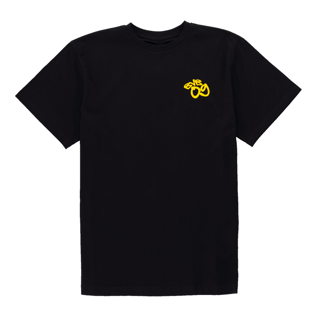 前面に黒と黄色のBVBドリンクスタンドのロゴが入った、黒のBVB Tシャツ。ボルシア・ドルトムントのファンに最適です。