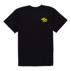 前面に黒と黄色のBVBドリンクスタンドのロゴが入った、黒のBVB Tシャツ。ボルシア・ドルトムントのファンに最適です。