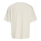 ベージュのBVB Tシャツ「Essentials II」の背面。ボルシア・ドルトムントのファンに向けたシンプルなデザイン。