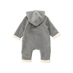 Mono gris del BVB de felpa de peluche para bebés, vista trasera, con capucha y puños de color crema.