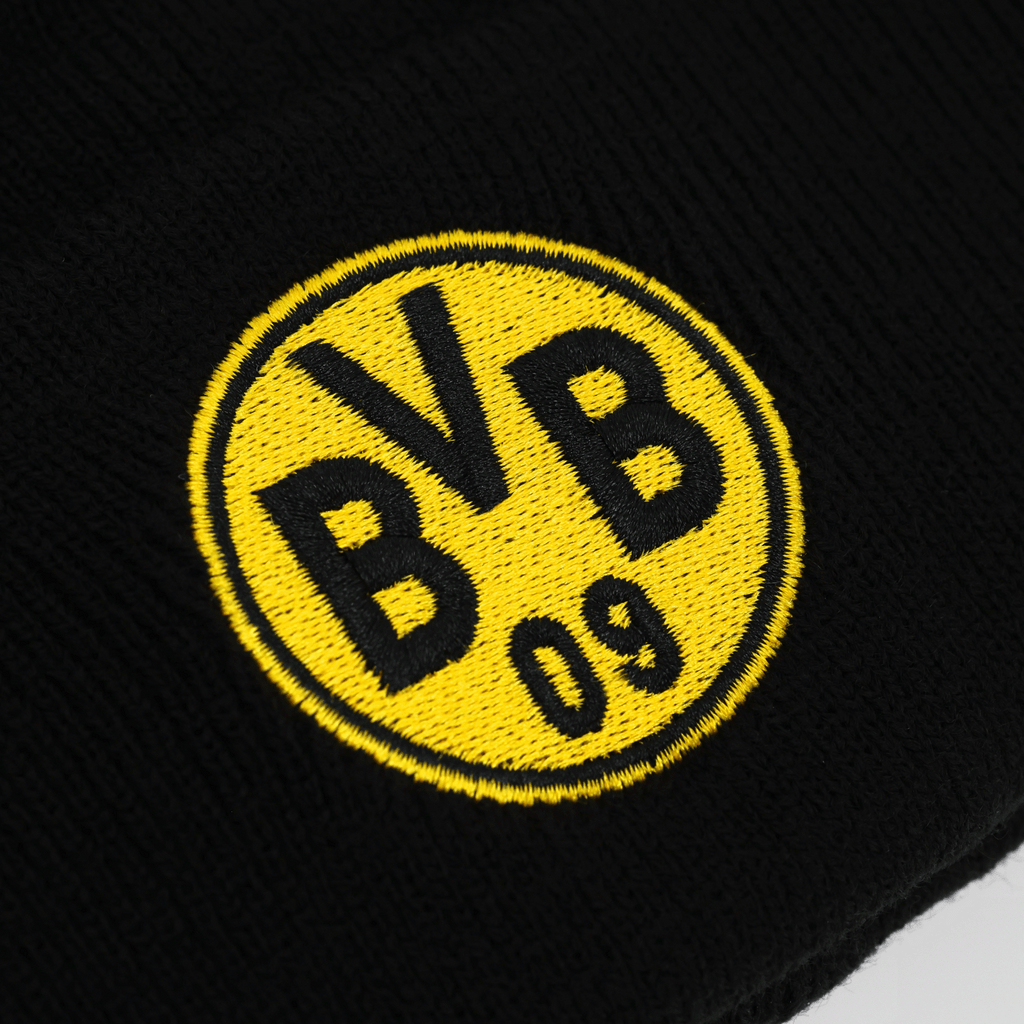 黄色のBVBロゴが入った黒のBVBビーニー帽。ボルシア・ドルトムントのファンに最適です。