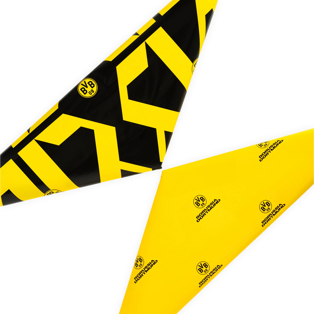 Schwarzgelbes BVB-Geschenkpapier im 2er-Set mit markantem Design und BVB-Logo.