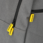Zaino grigio del BVB con tiretti delle cerniere nei colori nero e giallo e logo BVB 09, articolo per tifosi.
