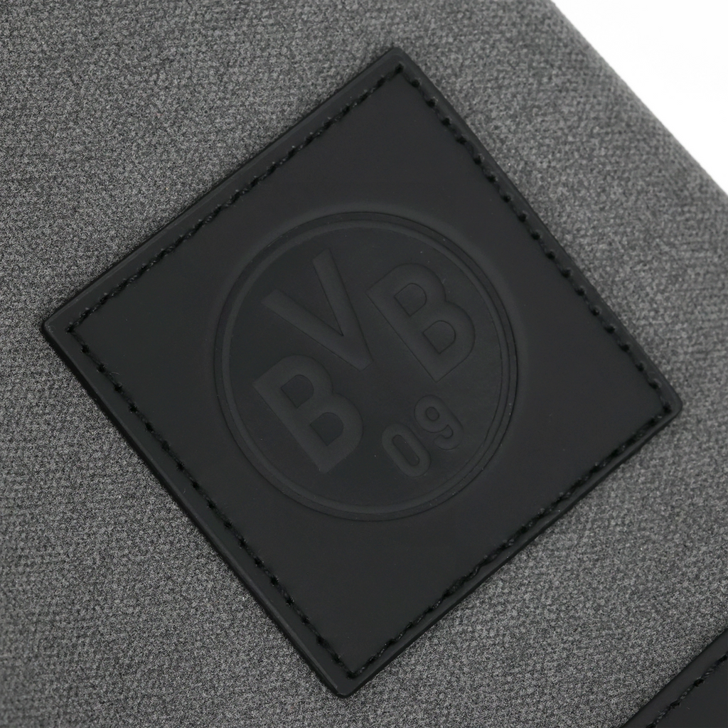 Reflective BVB gym bag in gray with a black BVB 09 logo, close-up