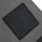 Borsa da ginnastica riflettente del BVB in grigio con logo BVB 09 nero, primo piano dei dettagli