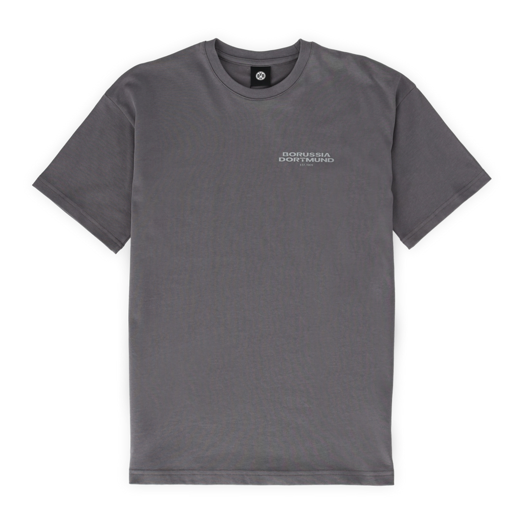 Graues Urban T-Shirt mit Borussia Dortmund Logo auf der Vorderseite. Ideal als Fanartikel.
