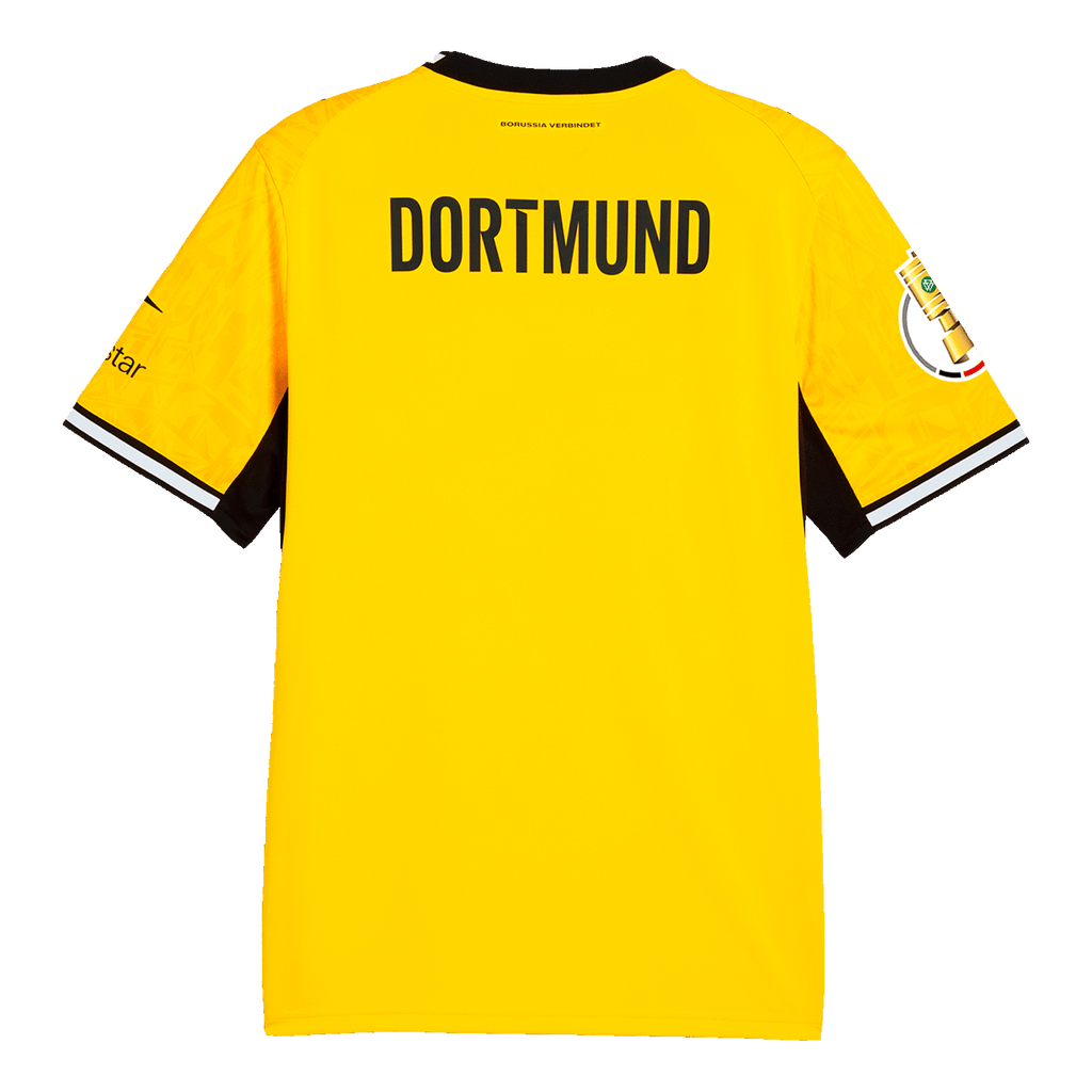 Rückansicht des gelben Heimtrikots von Borussia Dortmund für die Saison 2026/27 mit schwarzem Schriftzug 'Dortmund', schwarzweißen Ärmeln und BVB-typischen Details.