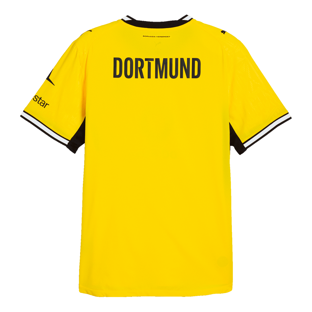 26-27赛季BVB主场黄色球衣（Authentic版）的背面视图，背面印有“DORTMUND”字样，并配有黑色细节。