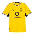 BVB-Heimtrikot 26-27 Authentic in schwarzgelb mit PUMA-Logo, BVB-Emblem, Vodafone-Logo und Polestar-Aufdruck, Vorderansicht