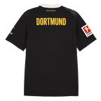 2026/27赛季多特蒙德（BVB）黑黄配色客场球衣的背面视图，印有“DORTMUND”字样、德甲联赛徽标及赞助商标志，是该俱乐部球迷的理想之选。