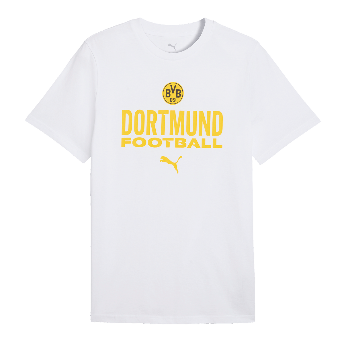Weißes BVB-Fan-T-Shirt mit auffälligem gelbem Dortmund Football-Schriftzug, BVB 09-Logo und PUMA-Logo auf der Brust.