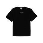 Schwarzes Kinder-T-Shirt aus der BVB-Kollektion mit weißem Schriftzug 'Art of Defense' auf der Vorderseite.