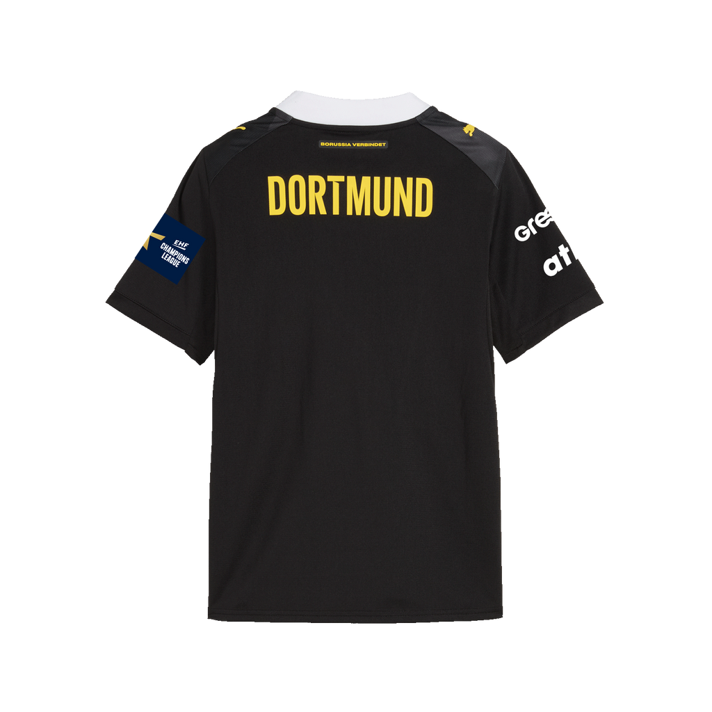 La maglia da trasferta del BVB stagione 26-27 per bambini nei colori nero e giallo, vista da dietro, con la scritta gialla “DORTMUND”, il logo del BVB e i loghi degli sponsor.