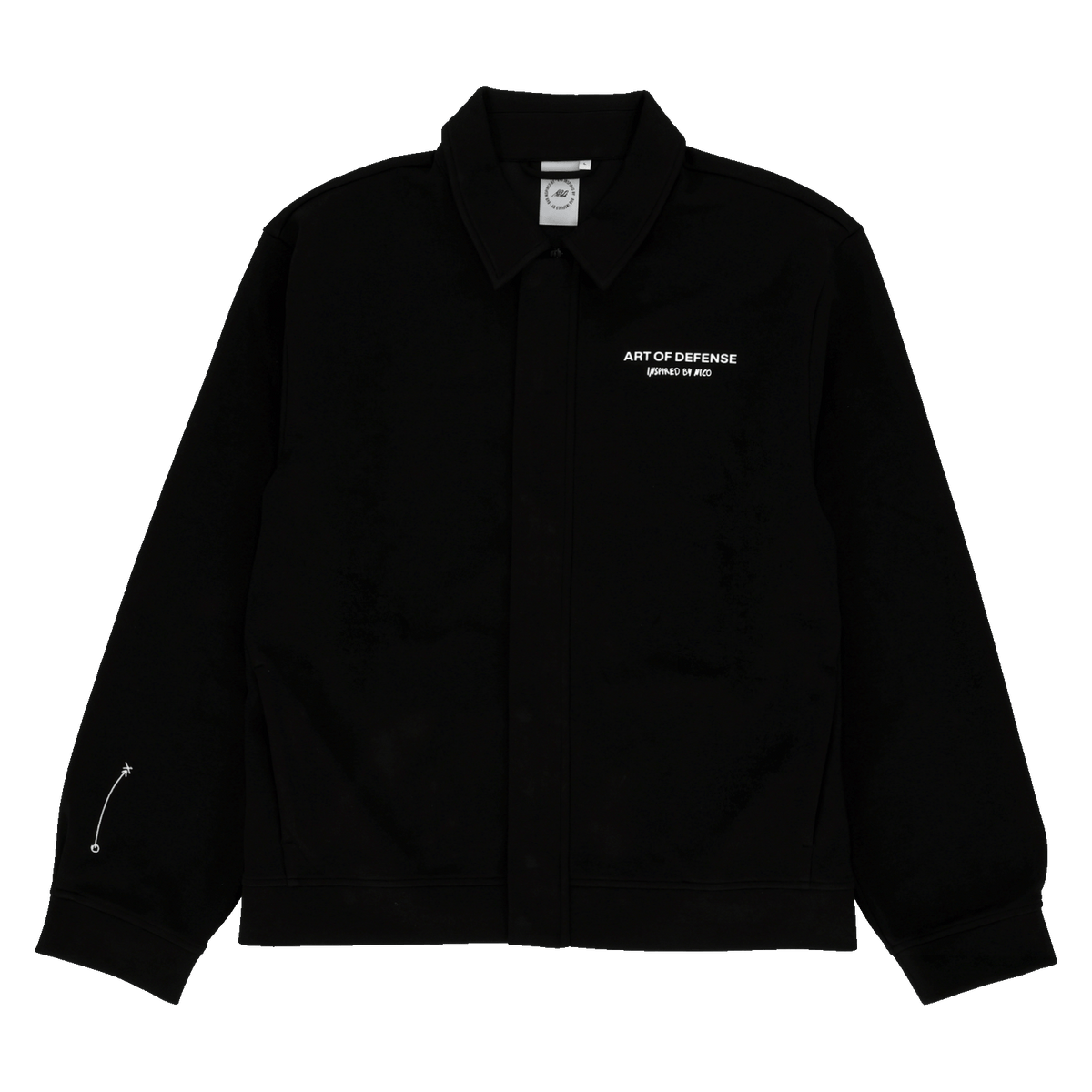 Schwarze BVB-Jacke mit kleinem weißen Art of Defense Schriftzug auf der Brust, lange Ärmel.