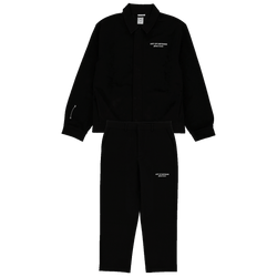 Survêtement noir du BVB issu de la collection Art of Defense, composé d'une veste et d'un pantalon rehaussés de touches minimalistes blanches.