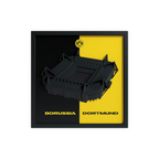 Gerahmte Dekoration mit Modell des SIGNAL IDUNA PARK in schwarzgelb und BVB-Logo, ideal als Fanartikel.